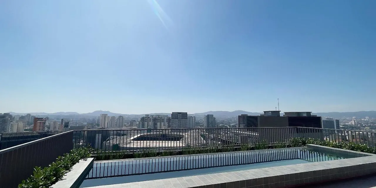 Predio Novo Em Frente Ao Majestoso Allianz Parque Sao Paulo
